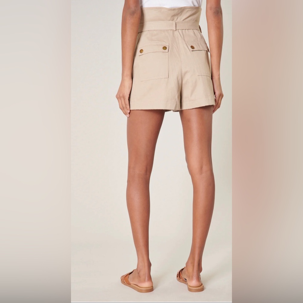 High Waist Paper Bag Short - Picture 5 of 6